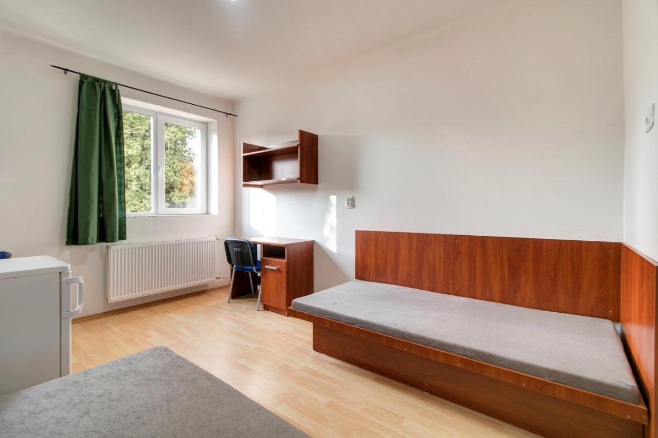 Obudai Diakszallo Boedapest Buitenkant foto